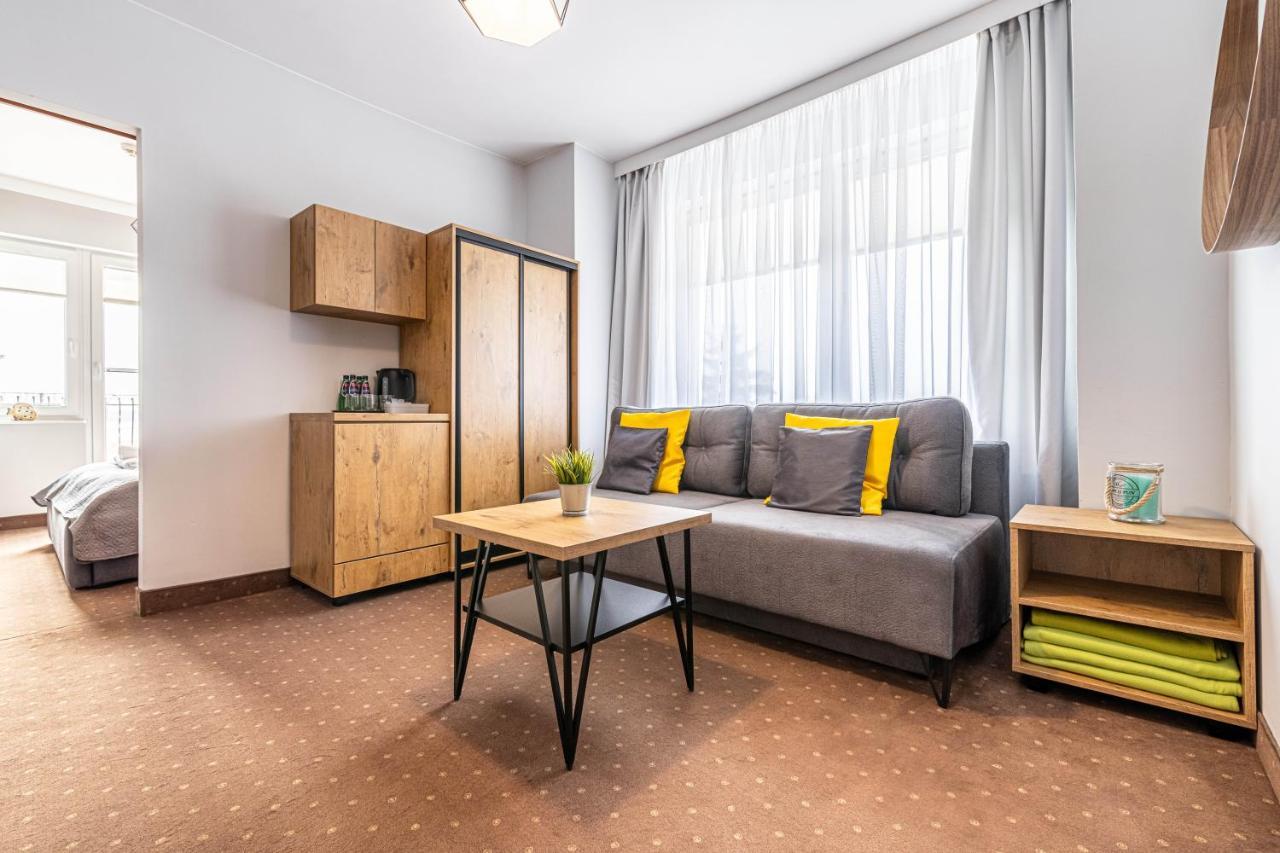 Hotel Krynica Krynica Morska Buitenkant foto