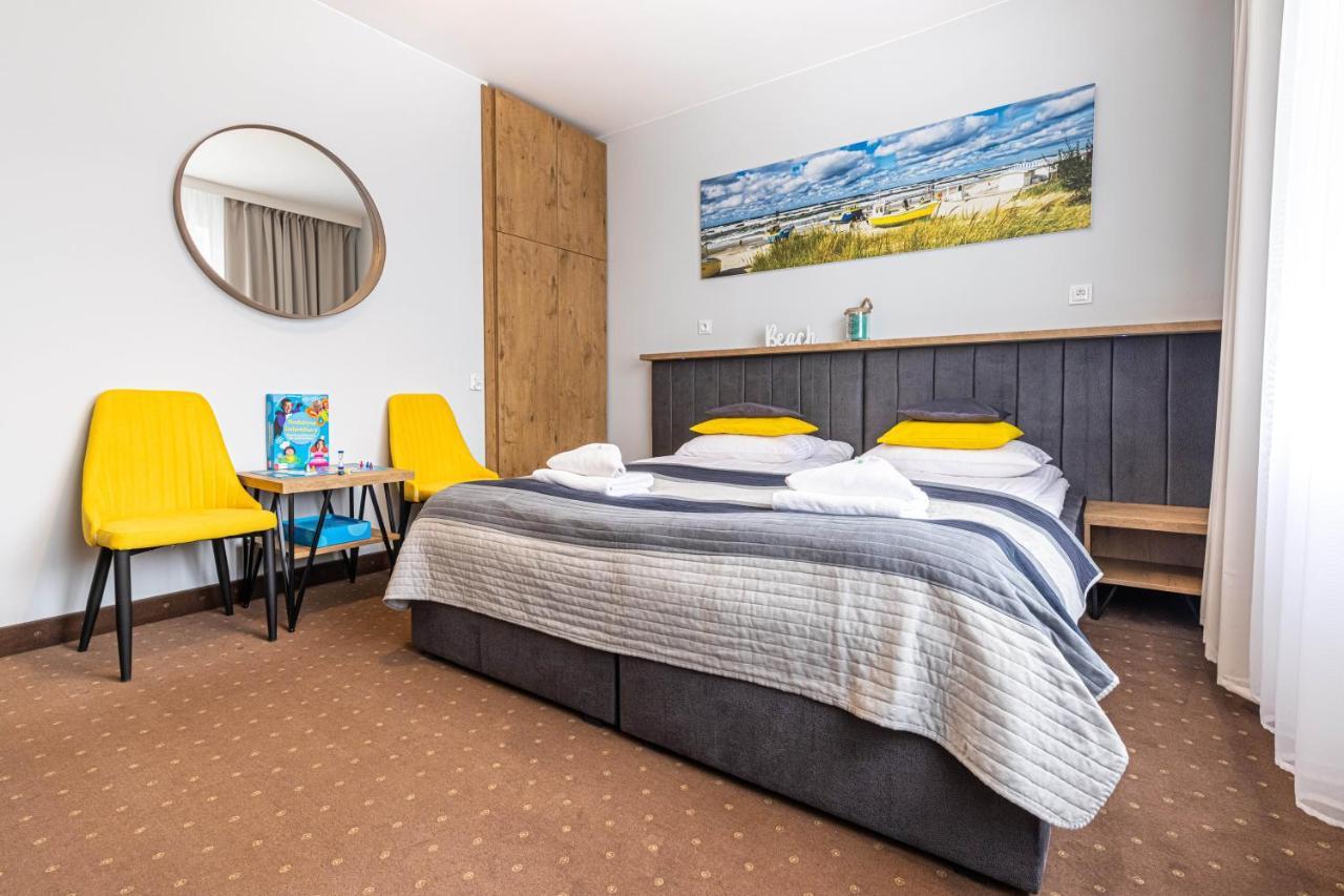 Hotel Krynica Krynica Morska Buitenkant foto