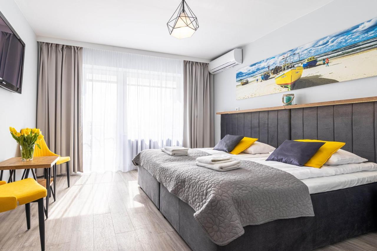 Hotel Krynica Krynica Morska Buitenkant foto